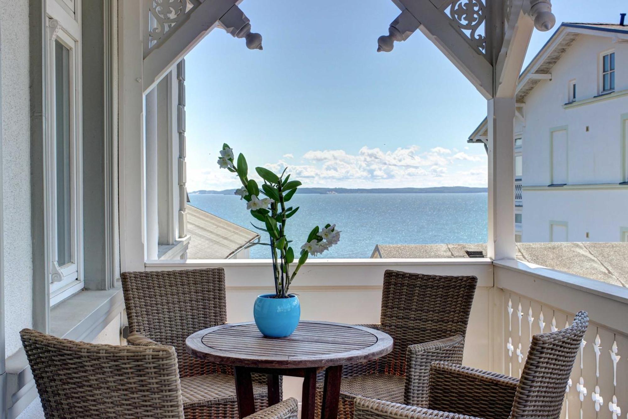 Villa Fernsicht - Wohnung Nr 1 - Mit Meerblick 사스니츠 외부 사진